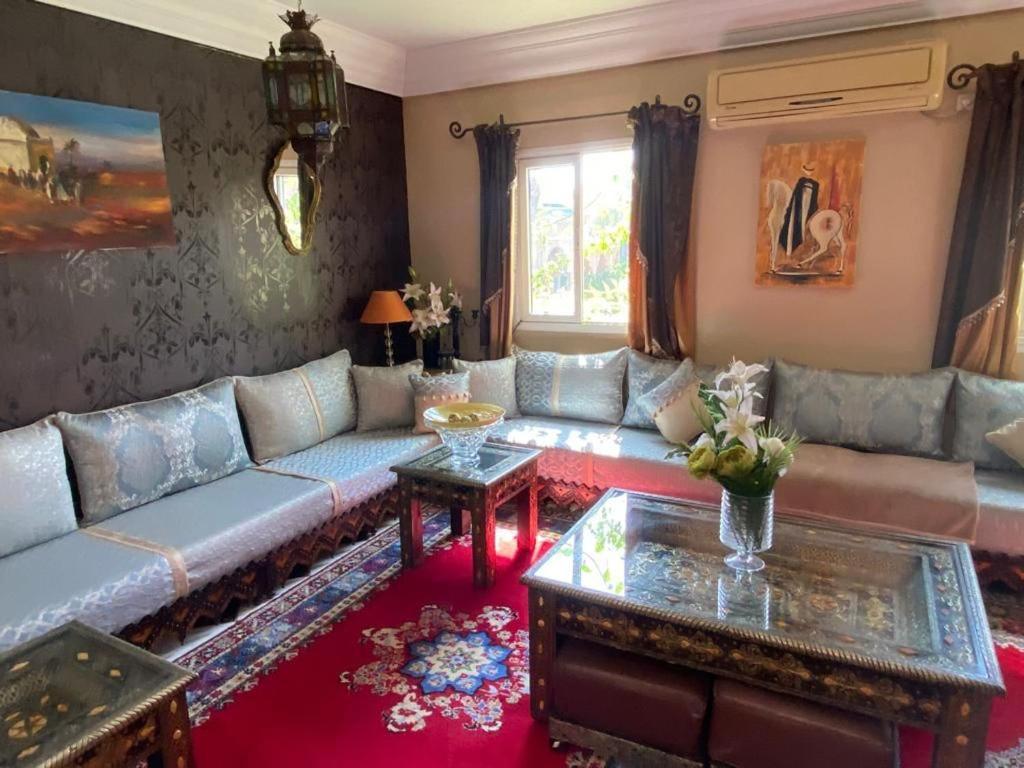 Riad Palmier Fleuri مراكش المظهر الخارجي الصورة