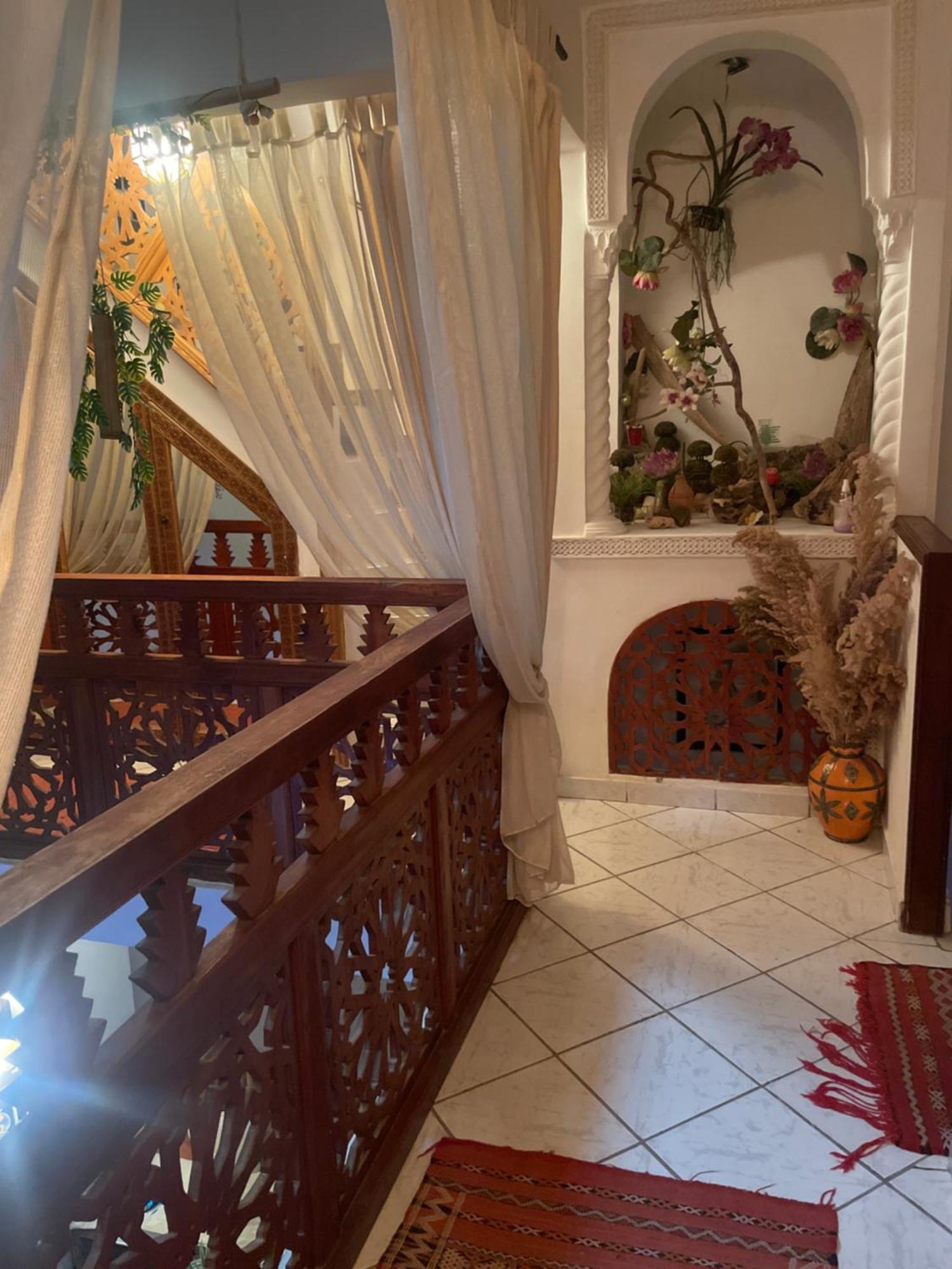 Riad Palmier Fleuri مراكش المظهر الخارجي الصورة