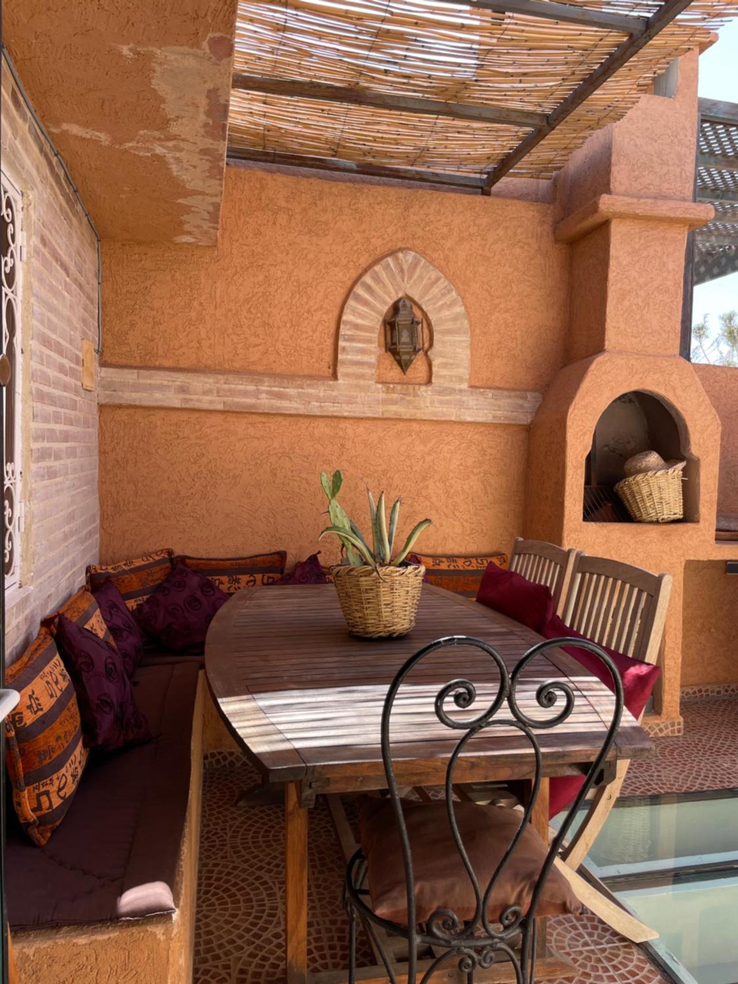 Riad Palmier Fleuri مراكش المظهر الخارجي الصورة