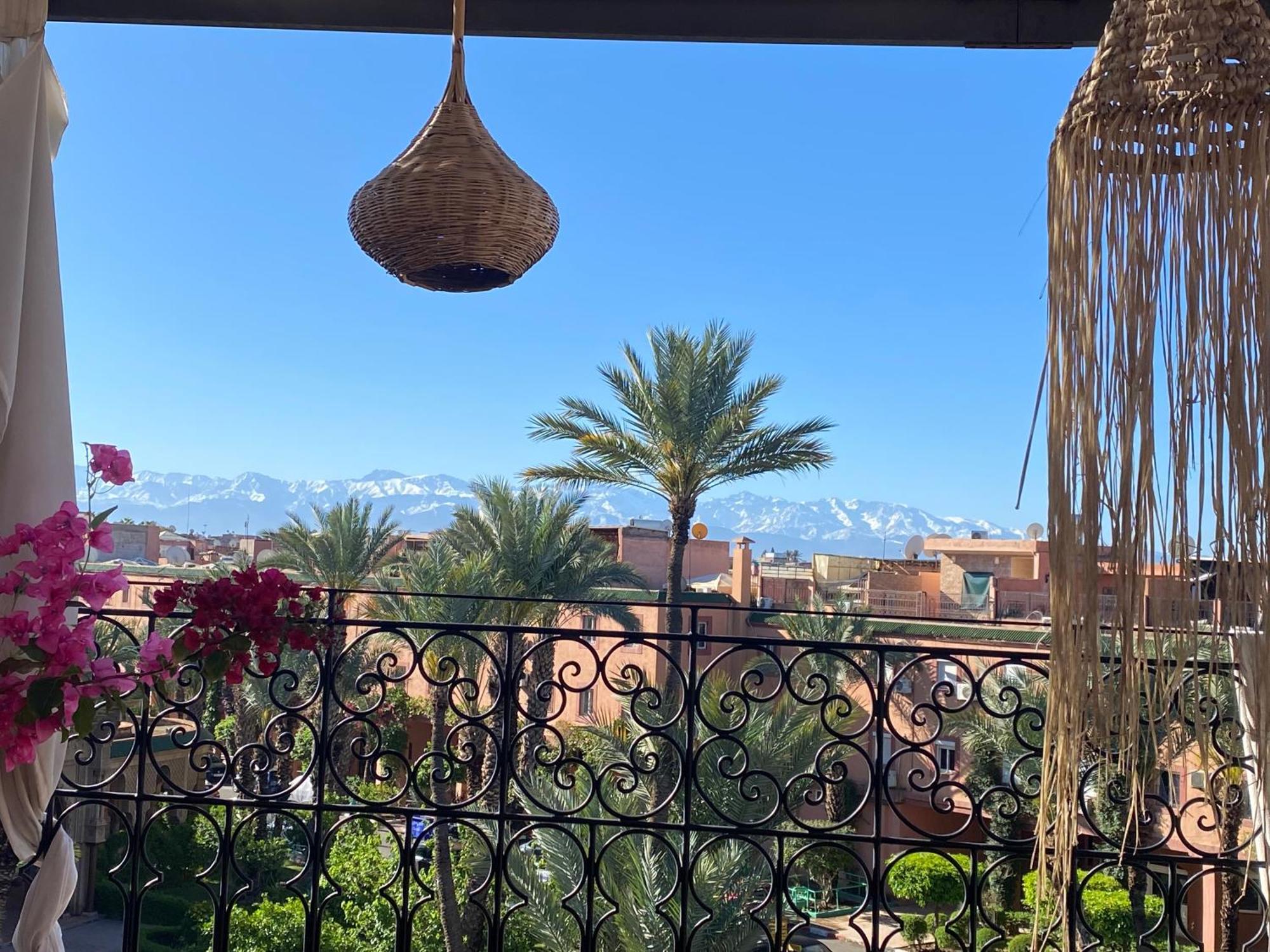 Riad Palmier Fleuri مراكش المظهر الخارجي الصورة
