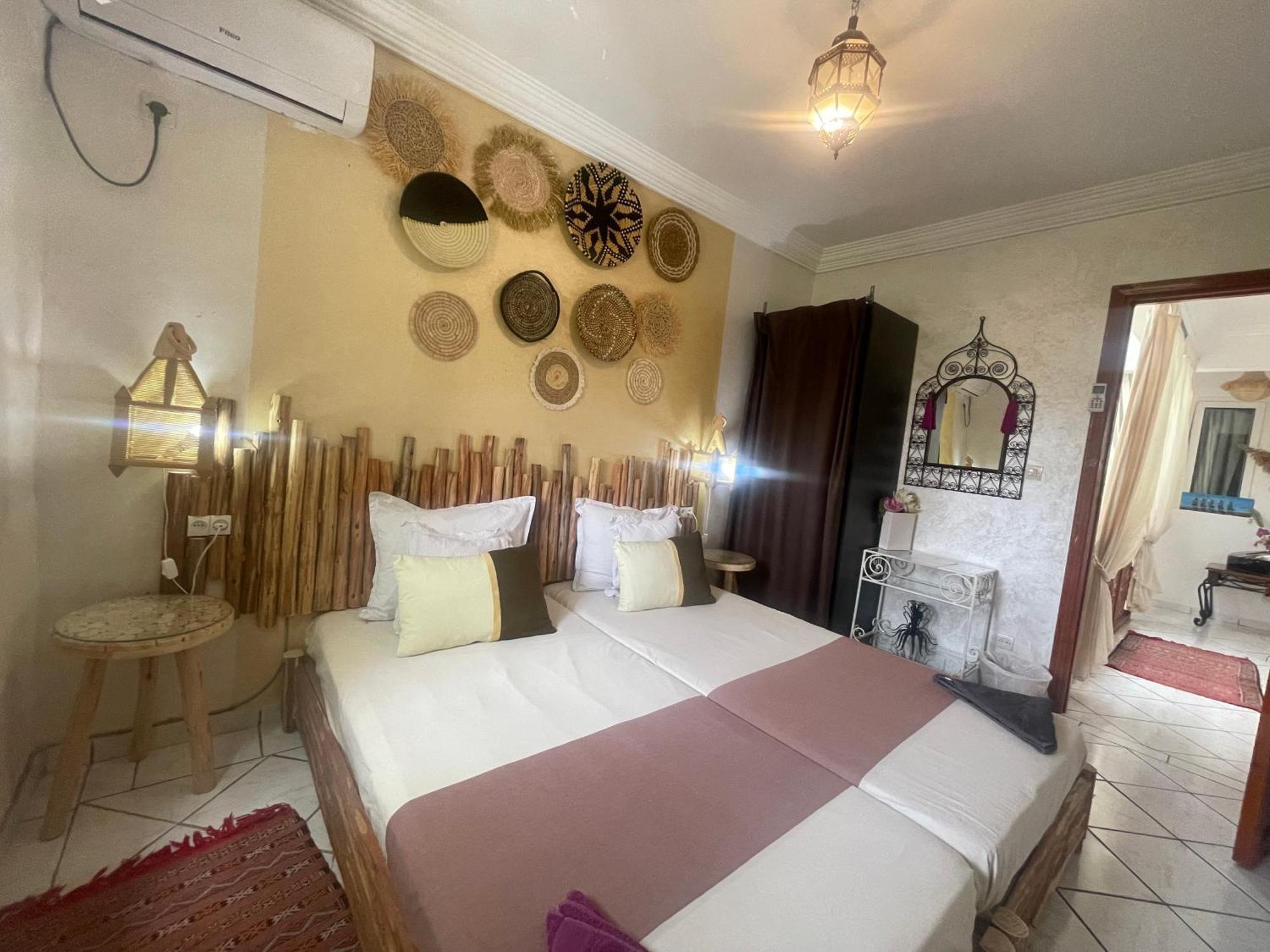 Riad Palmier Fleuri مراكش المظهر الخارجي الصورة