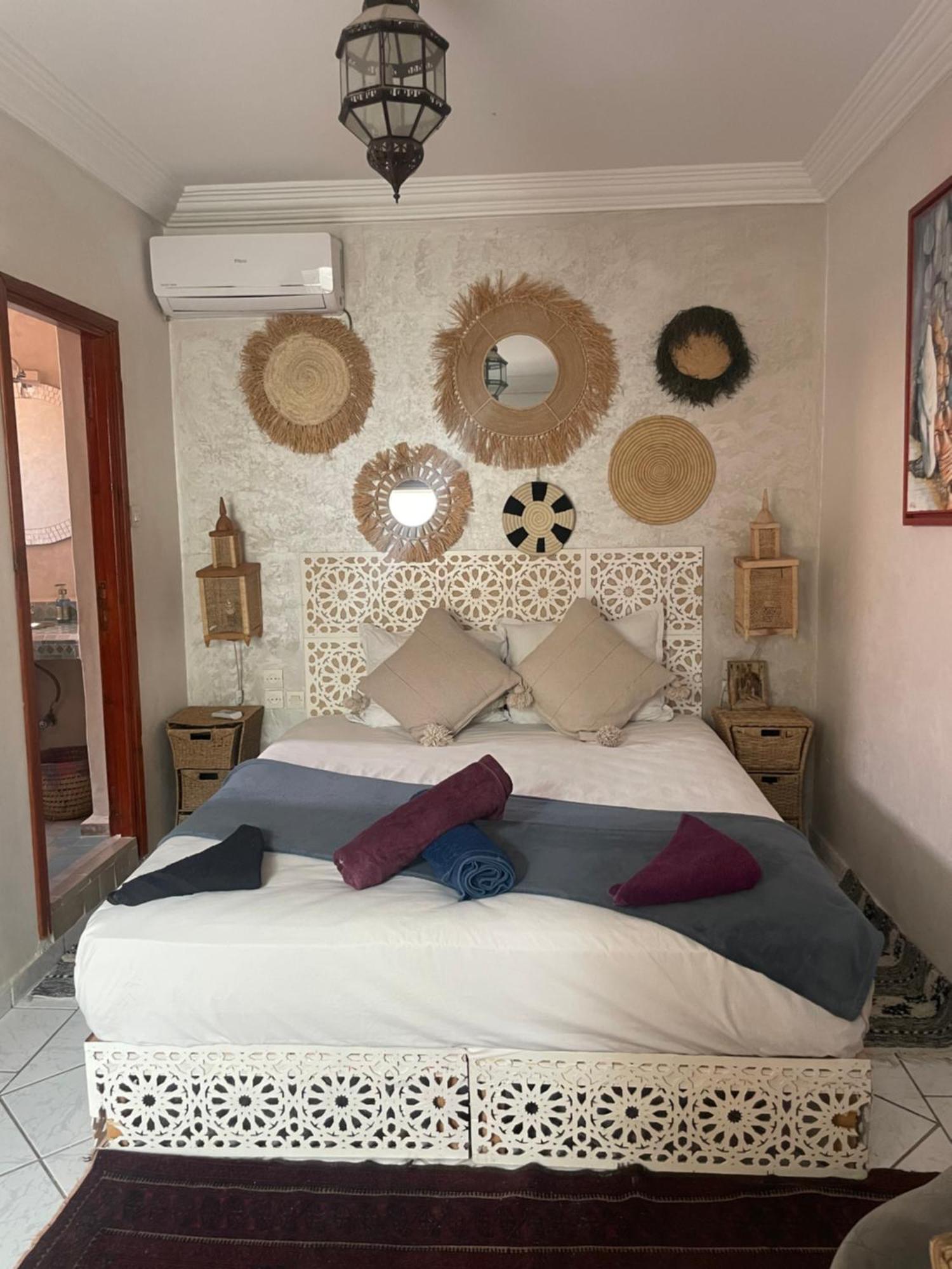 Riad Palmier Fleuri مراكش المظهر الخارجي الصورة